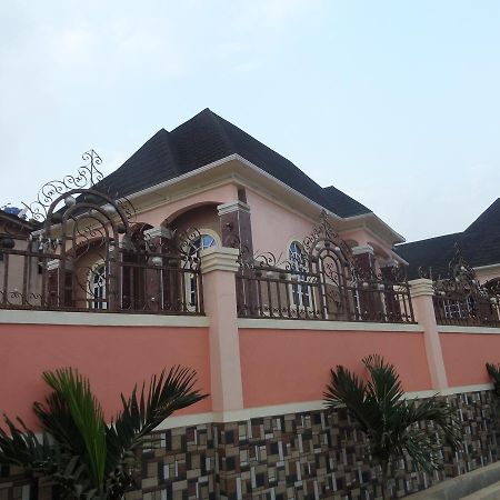 De-Zone Hotel Ikotun Экстерьер фото